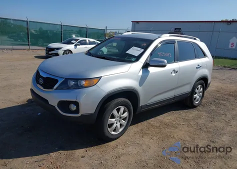 2013 Kia Sorento Lx z USA, uszkodzony, nr VIN 5XYKT3A64DG389634